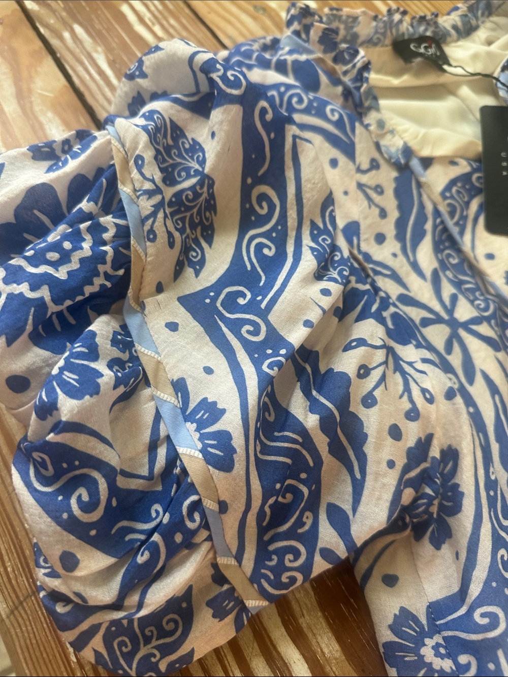 GIGI Blue & Cream Floral Puff-Sleeve drop waist Dress - Picture 4 of 5